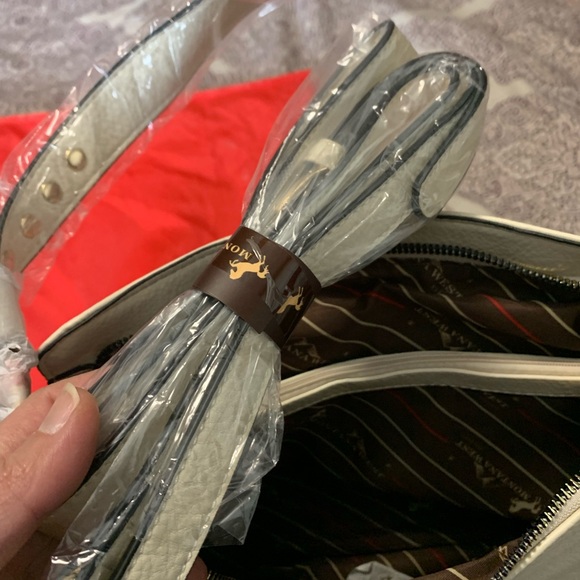 NWT Montana West conceal and carry purse with dust bag - Picture 4 of 10